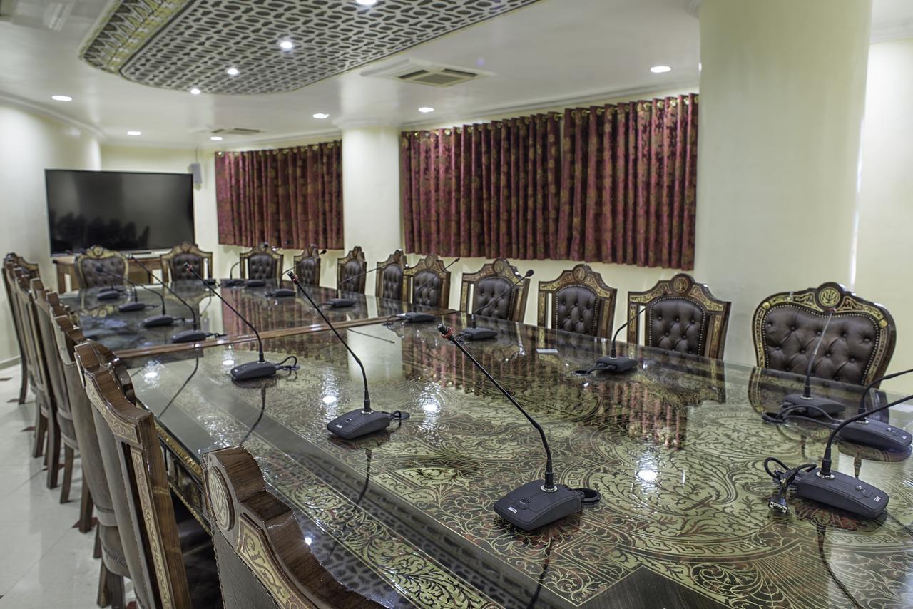 Hotel Ville Des Roses Blida Екстериор снимка